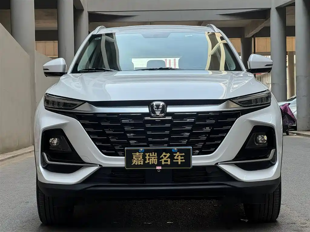Changan CS75 2025 — фото 2