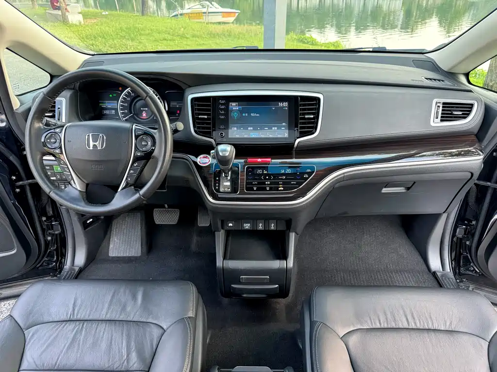 Honda Odyssey 2019 — фото 10