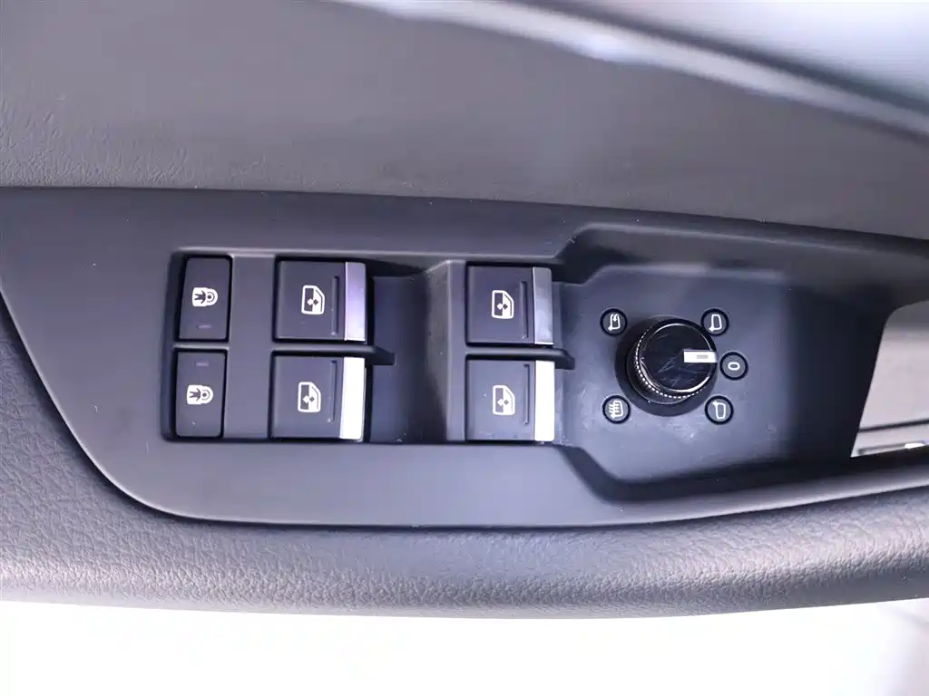 Audi A6L 2021 — фото 17