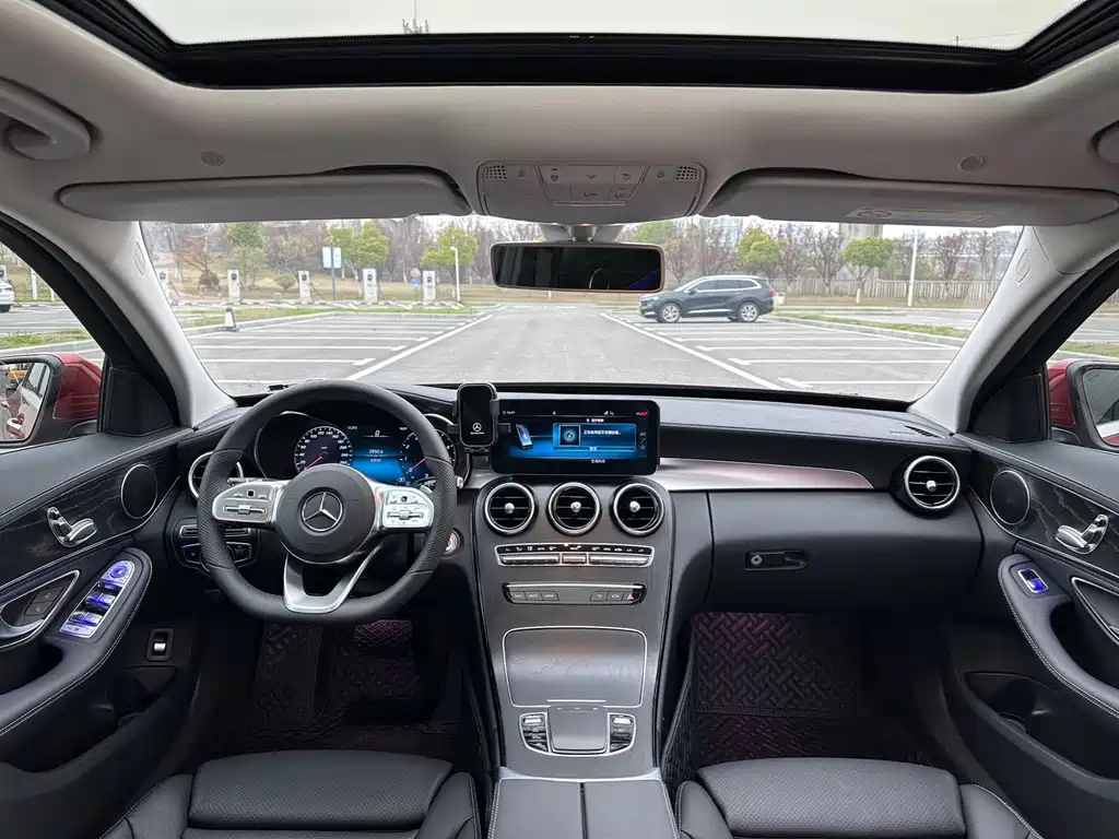 Mercedes-Benz C-Class 2020 — фото 11