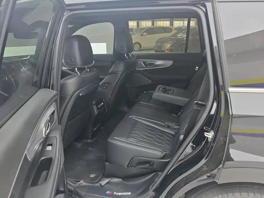 GAC Trumpchi GS8 2023 — фото 11