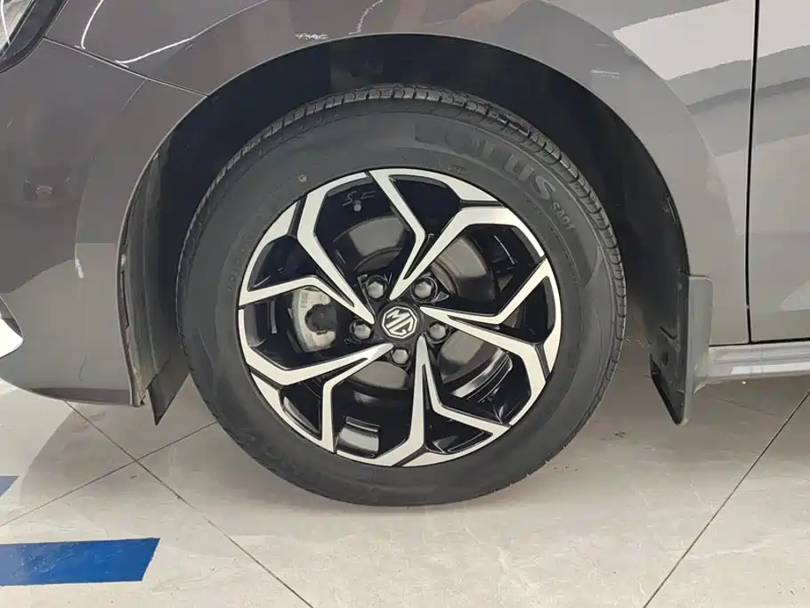 MG 5 2023