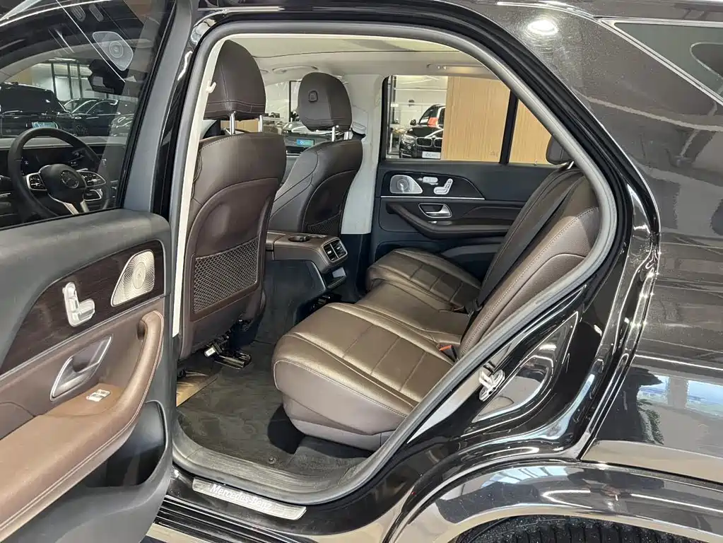 Mercedes-Benz GLE 2021 — фото 10