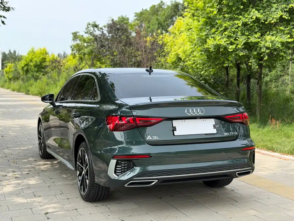 Audi A3 2023 — фото 24