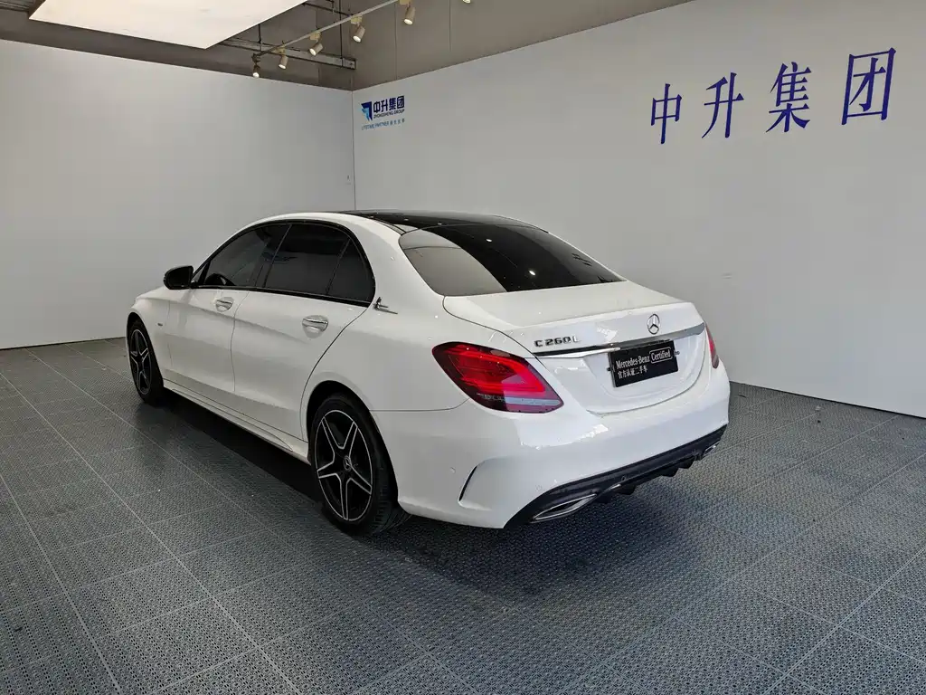 Mercedes-Benz C-Class 2020