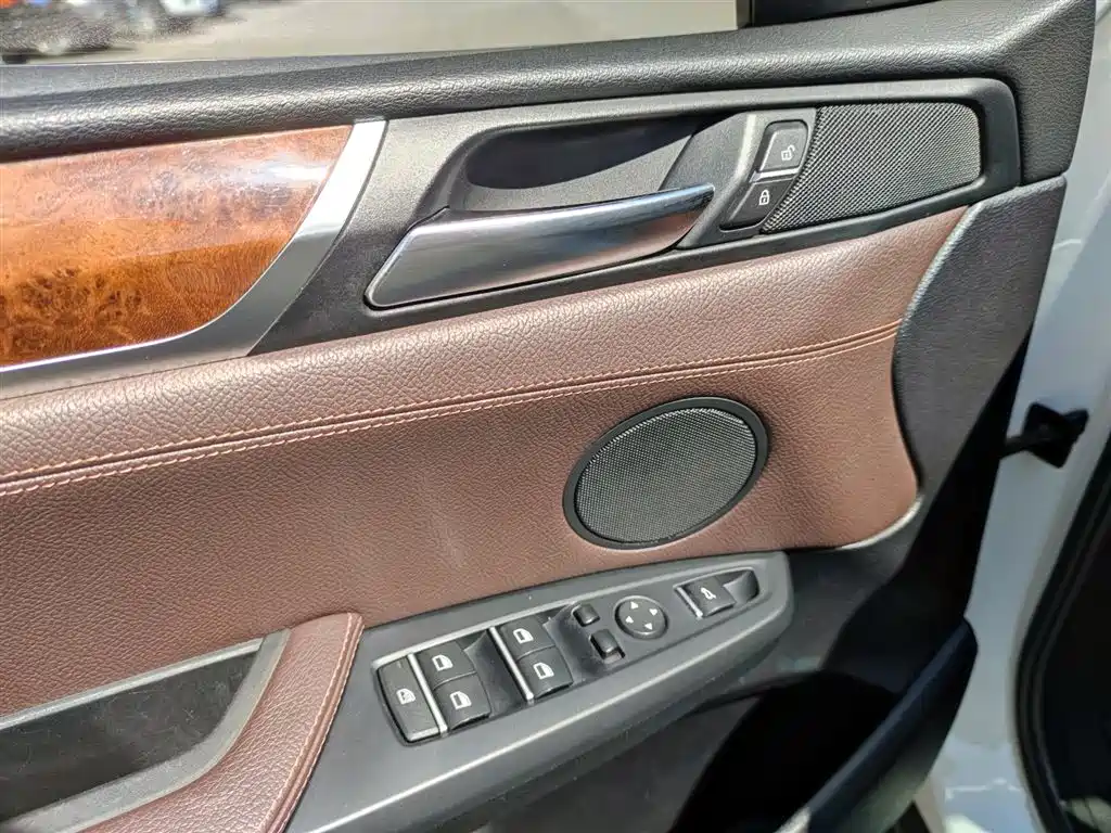 BMW X4 2015 — фото 15