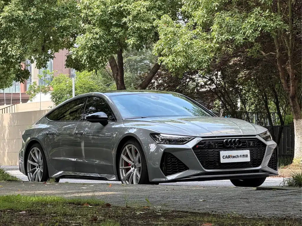 Audi RS 7 2025 — фото 3