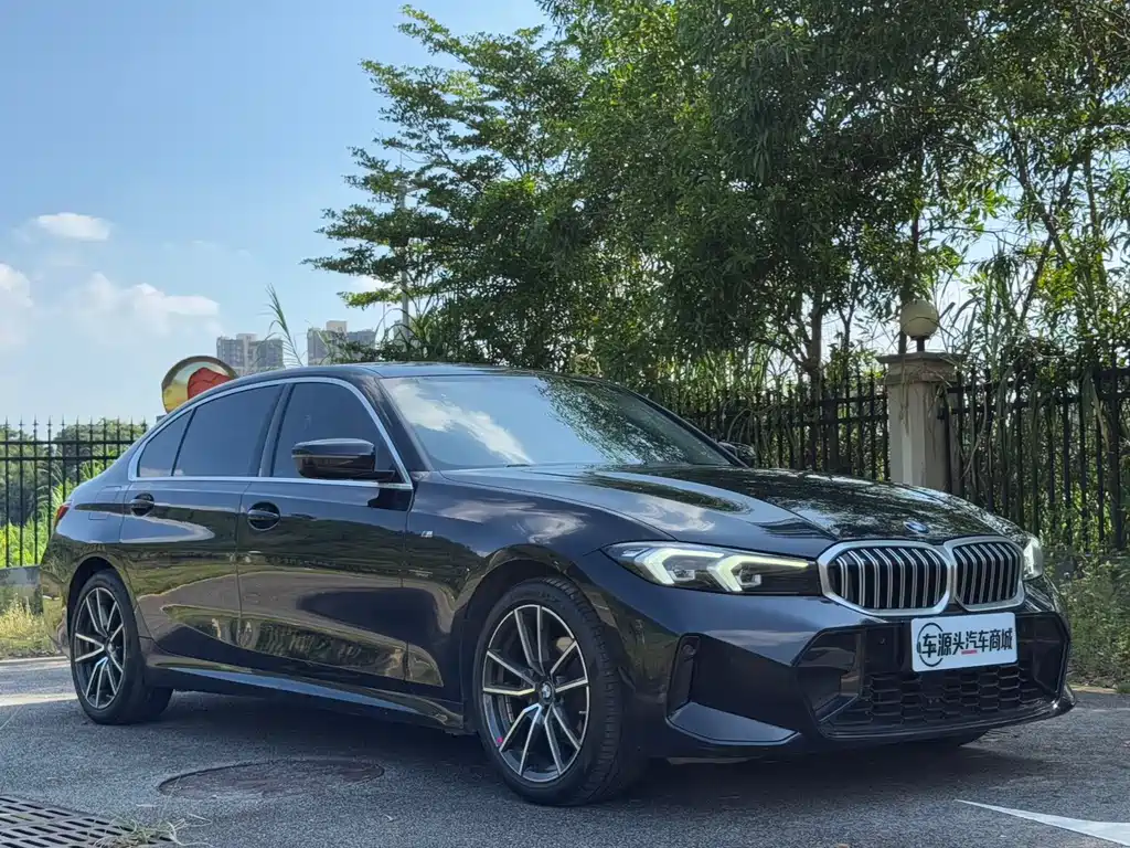 BMW 3 Series 2022