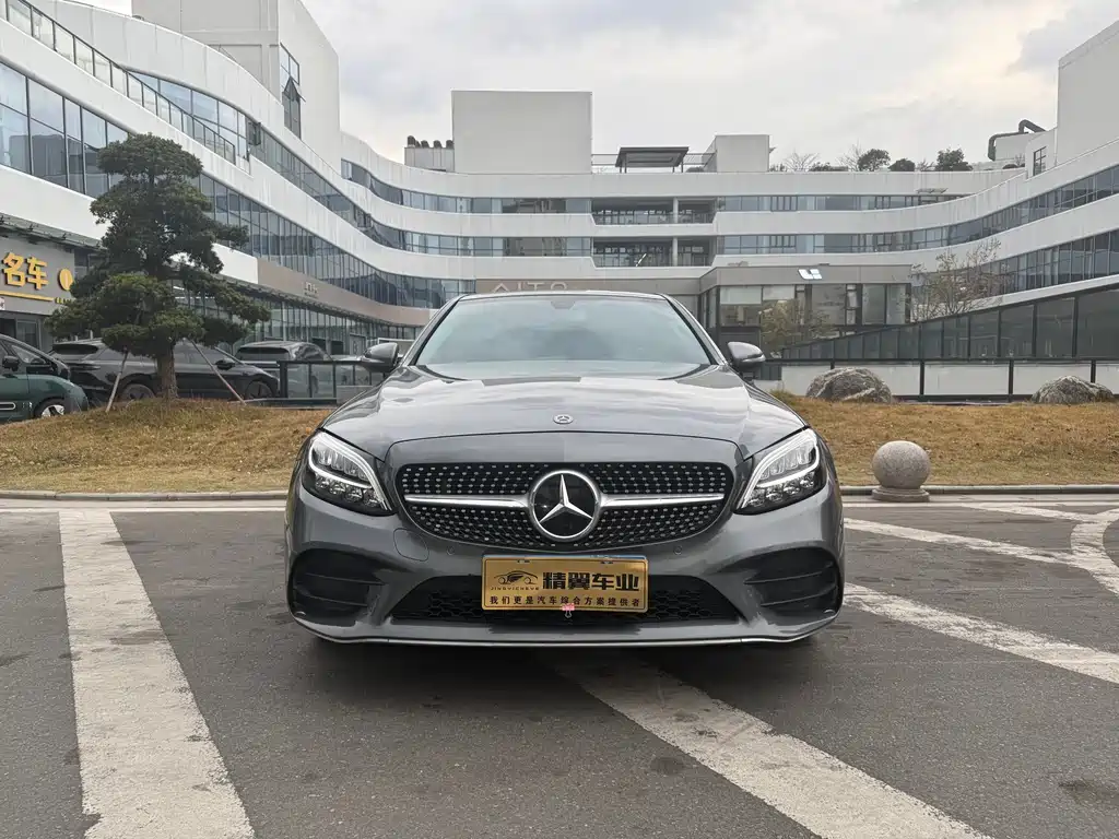 Mercedes-Benz C-Class 2020 — фото 20