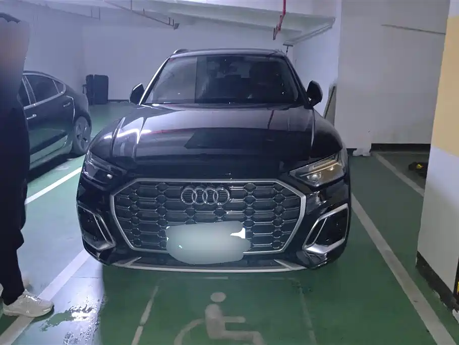 Audi Q5L 2023 — фото 2