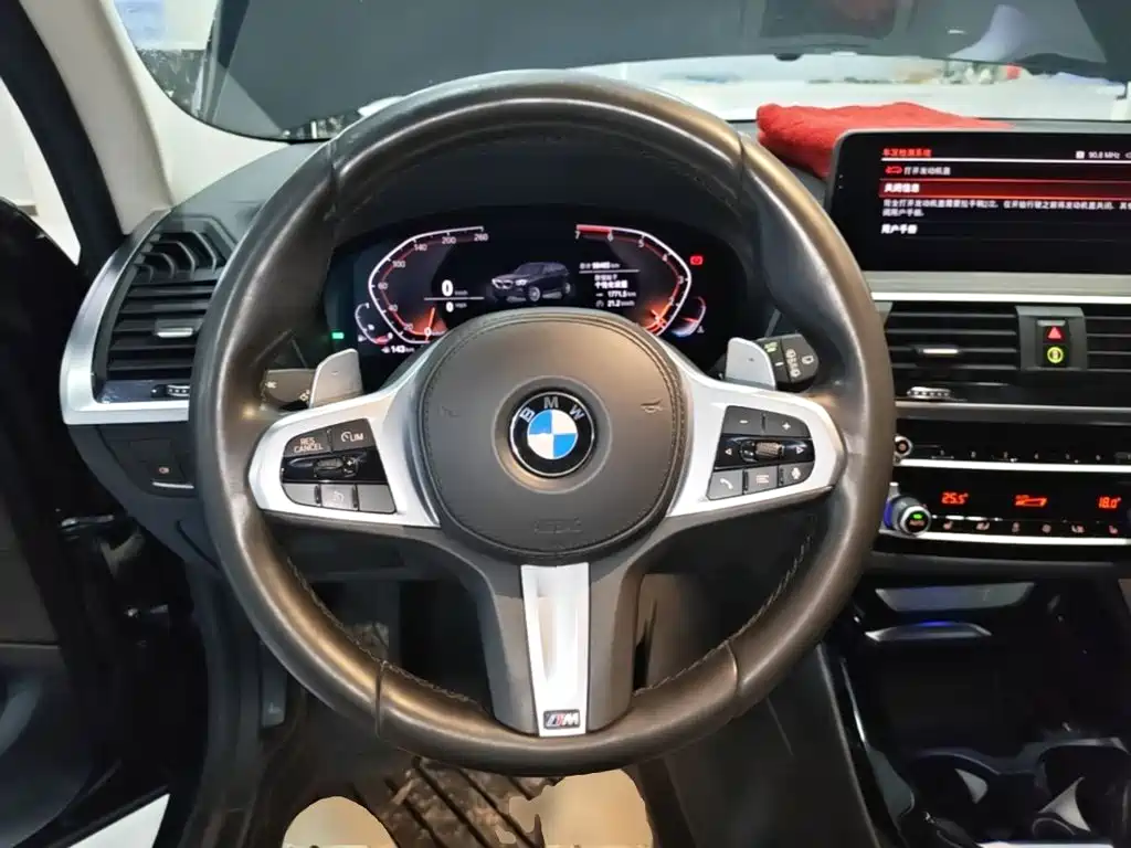 BMW X3 2019 — фото 11