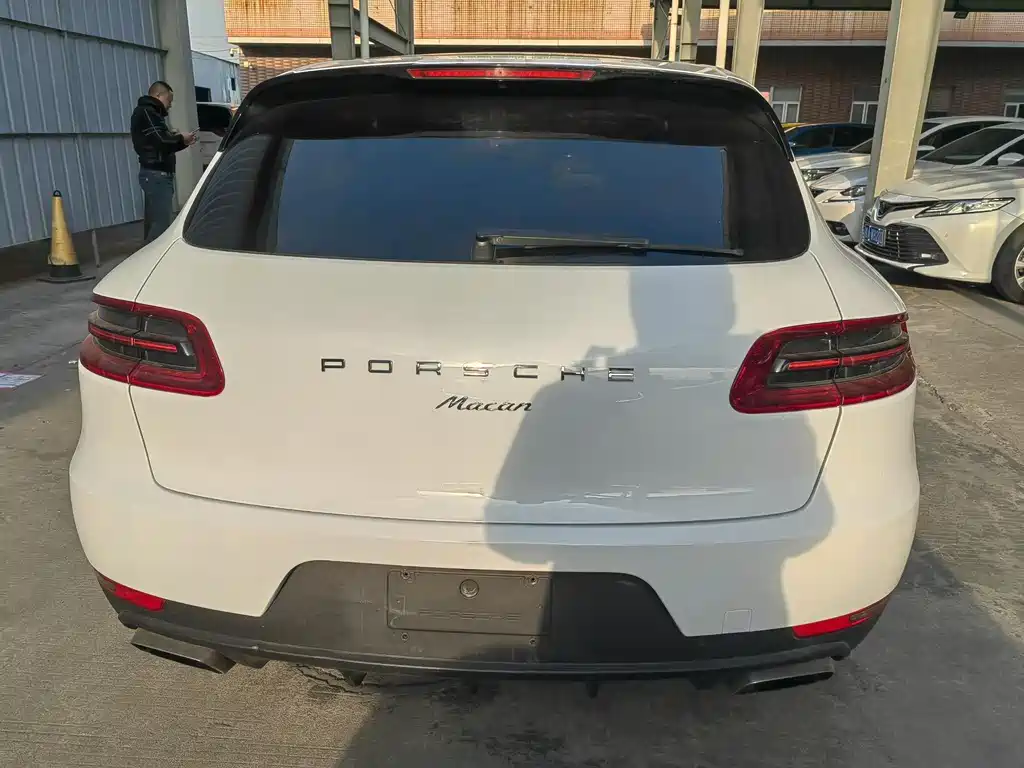 Porsche Macan 2015 — фото 5