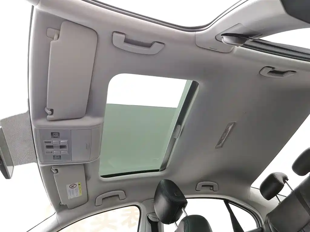 Volkswagen Lamando 2018 — фото 14