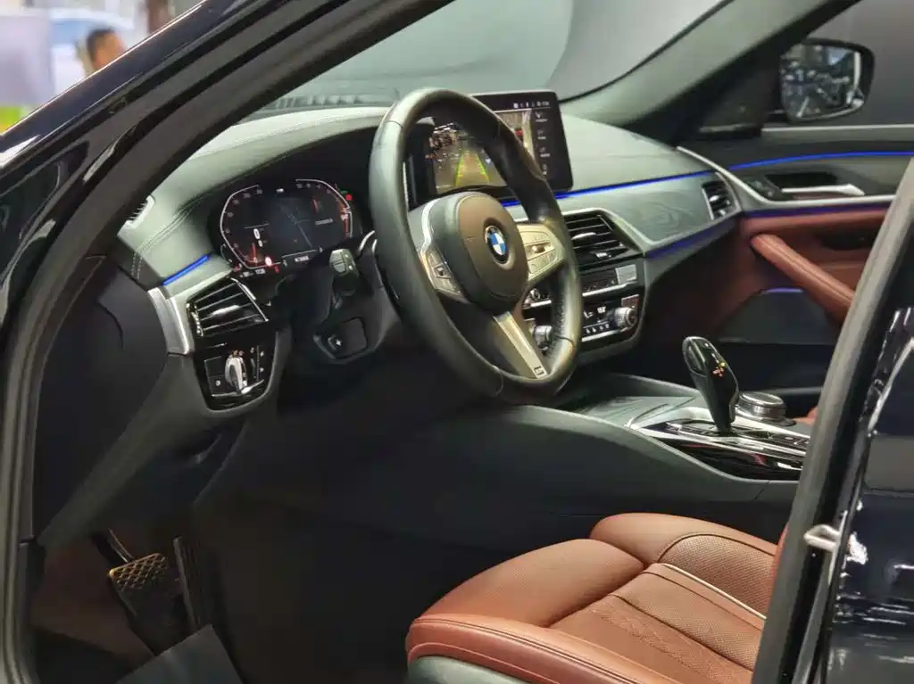 BMW 5 Series 2024