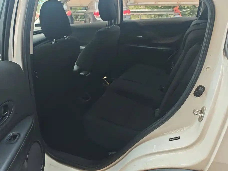 Honda Vezel 2016 — фото 11
