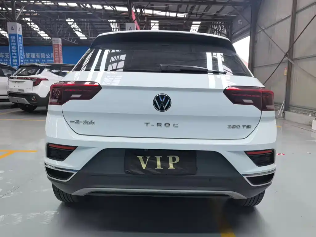 Volkswagen T-Roc 2022 — фото 5