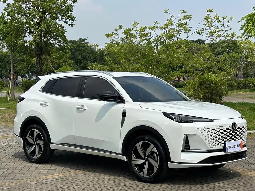 Changan CS55PLUS 2024 — фото 3