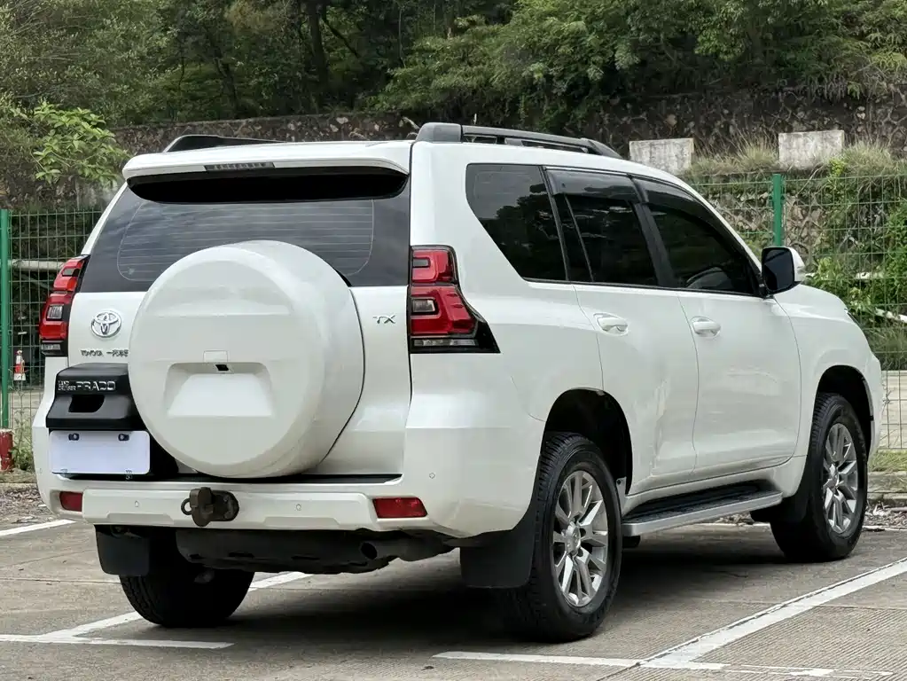 Toyota Prado 2019 — фото 5