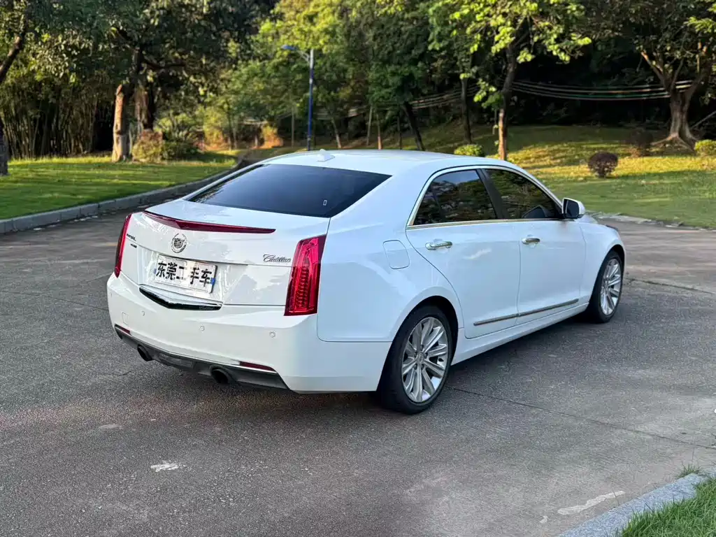 Cadillac ATS-L 2015 — фото 13