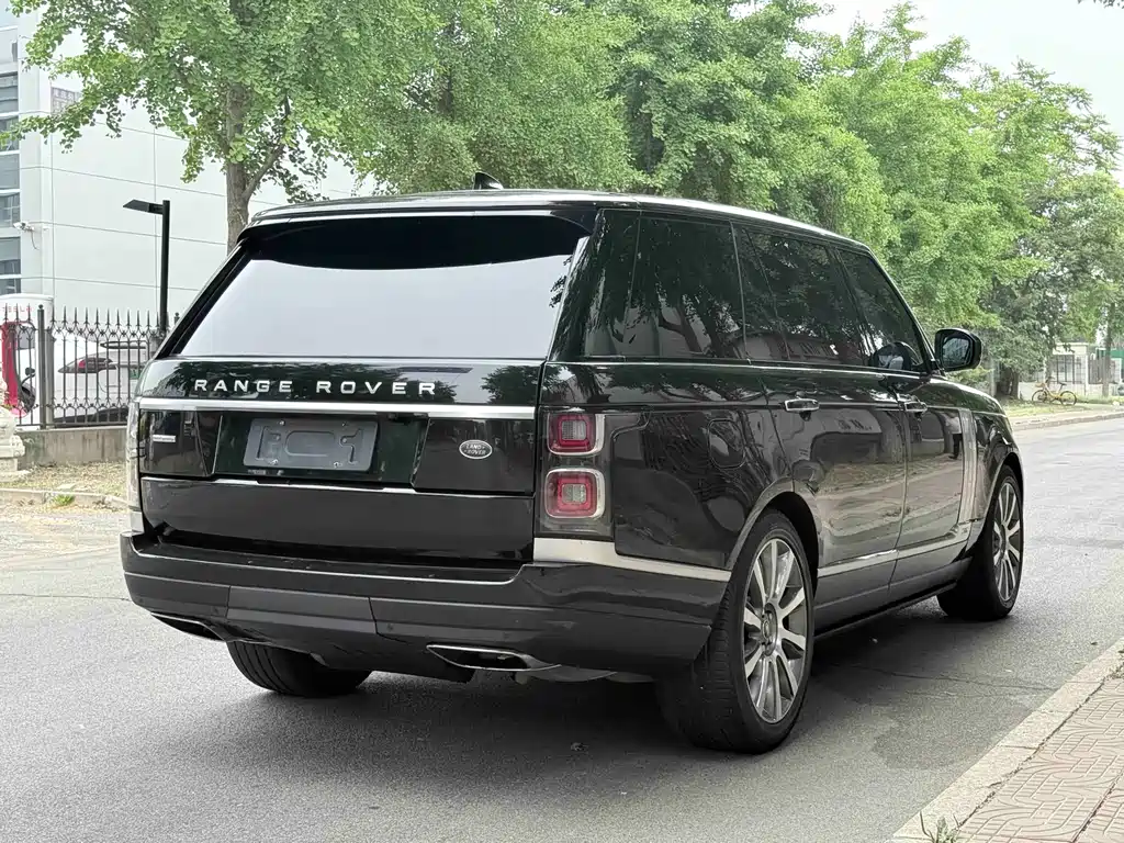 Land Rover Range Rover 2019 — фото 21