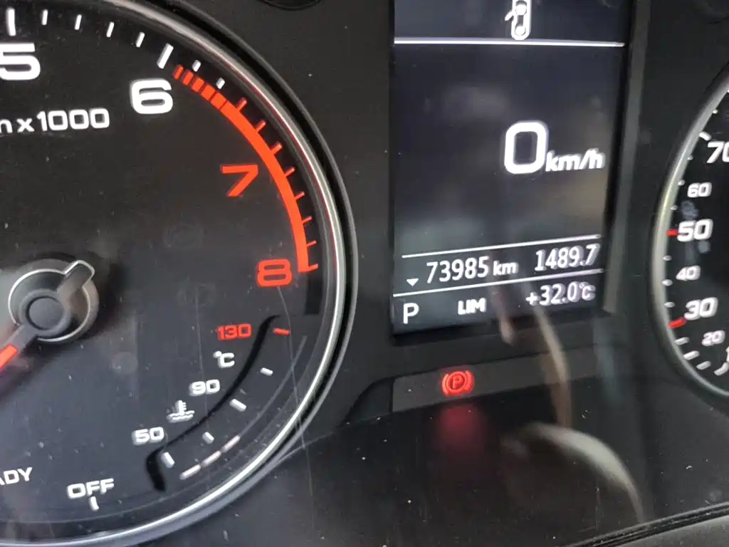 Audi Q2L 2019