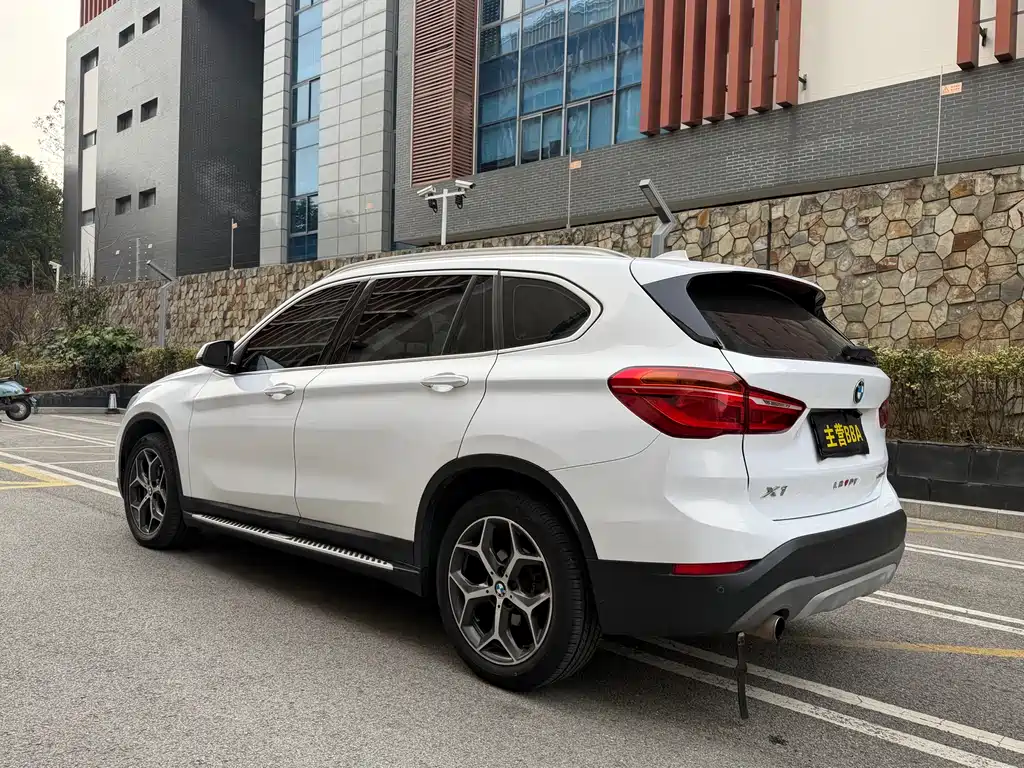 BMW X1 2018 — фото 21