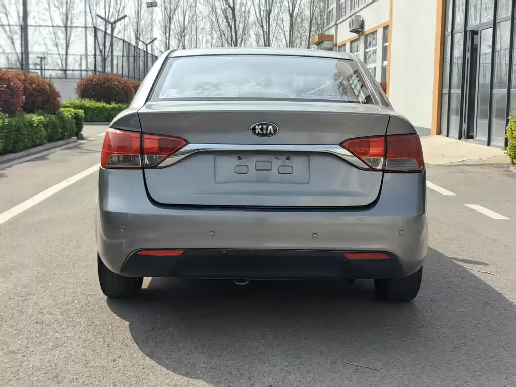 Kia Forte 2014 — фото 4