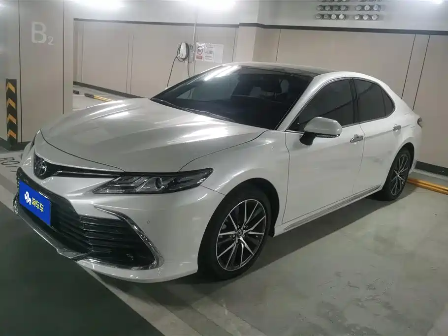 Toyota Camry 2023