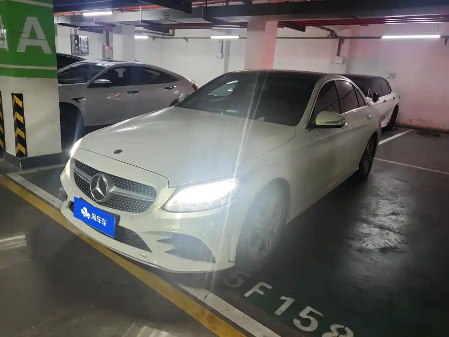 Mercedes-Benz C-Class 2020