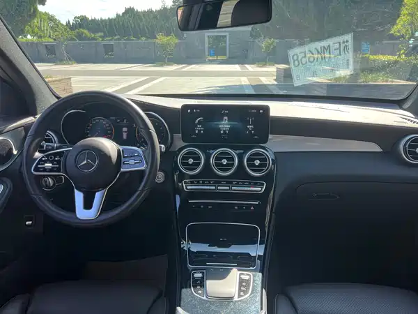 Mercedes-Benz GLC 2020