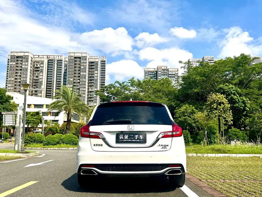 Honda Jade 2017 — фото 8