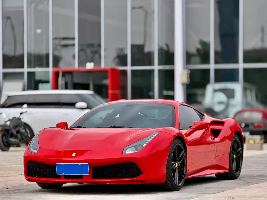 Ferrari 488 2015 — фото 1