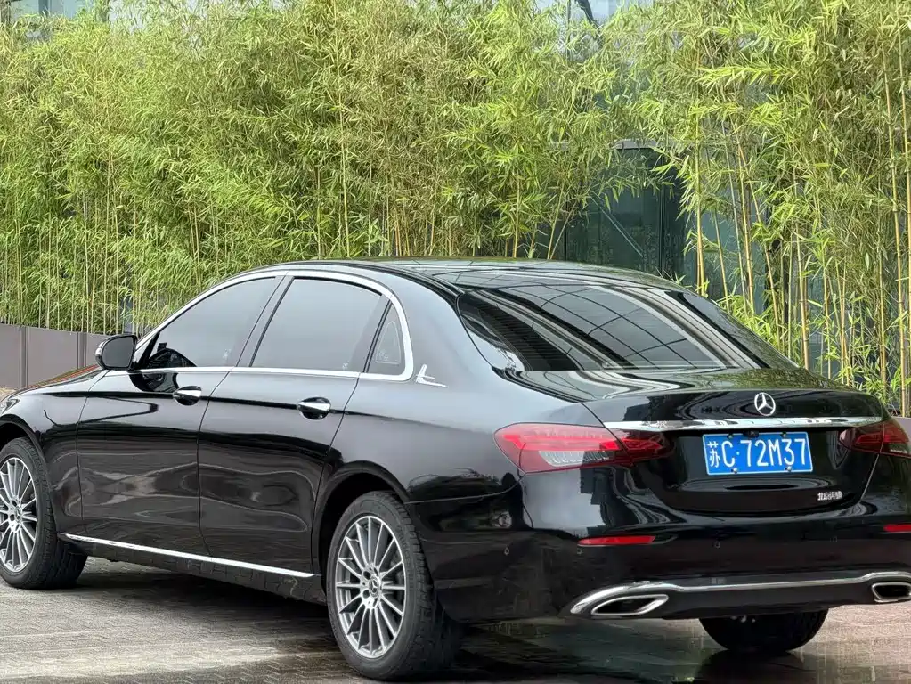 Mercedes-Benz E-Class 2021 — фото 2