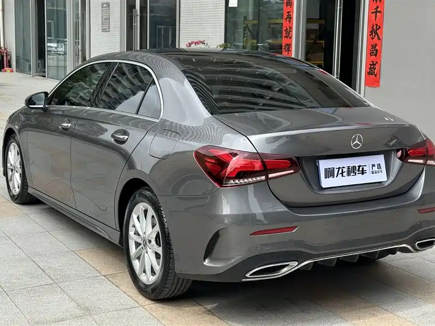 Mercedes-Benz A-Class 2022 — фото 7
