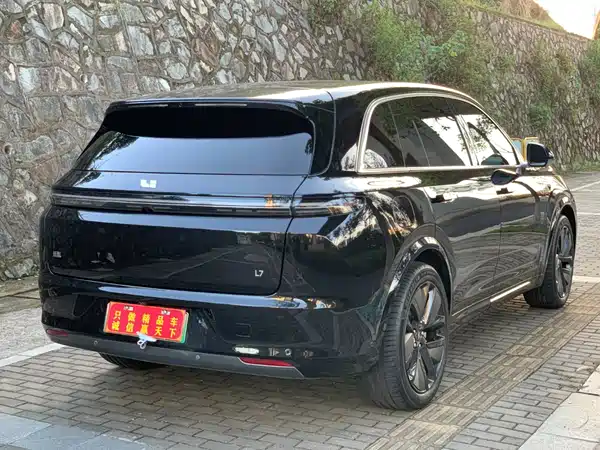 Li Auto L7 2024