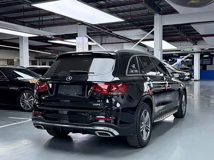 Mercedes-Benz GLC 2020 — фото 16