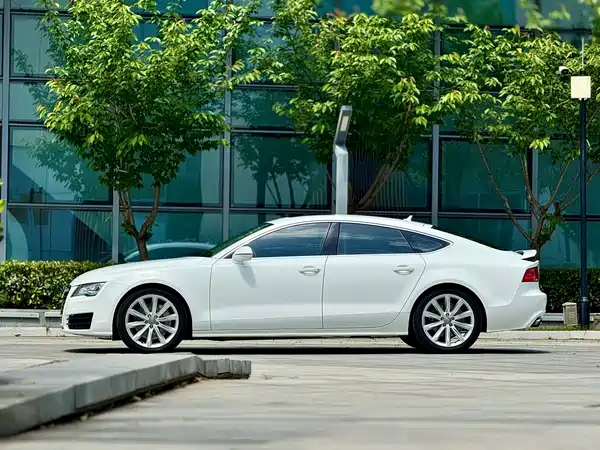 Audi A7 2014