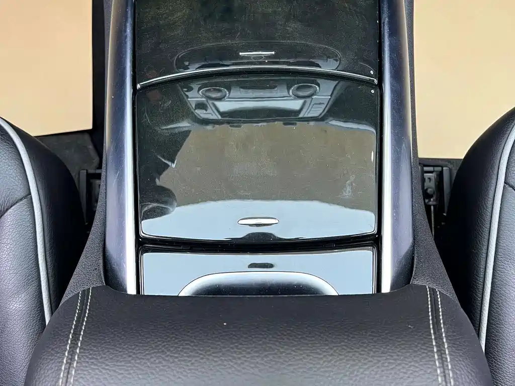 Mercedes-Benz R-Class 2017 — фото 14