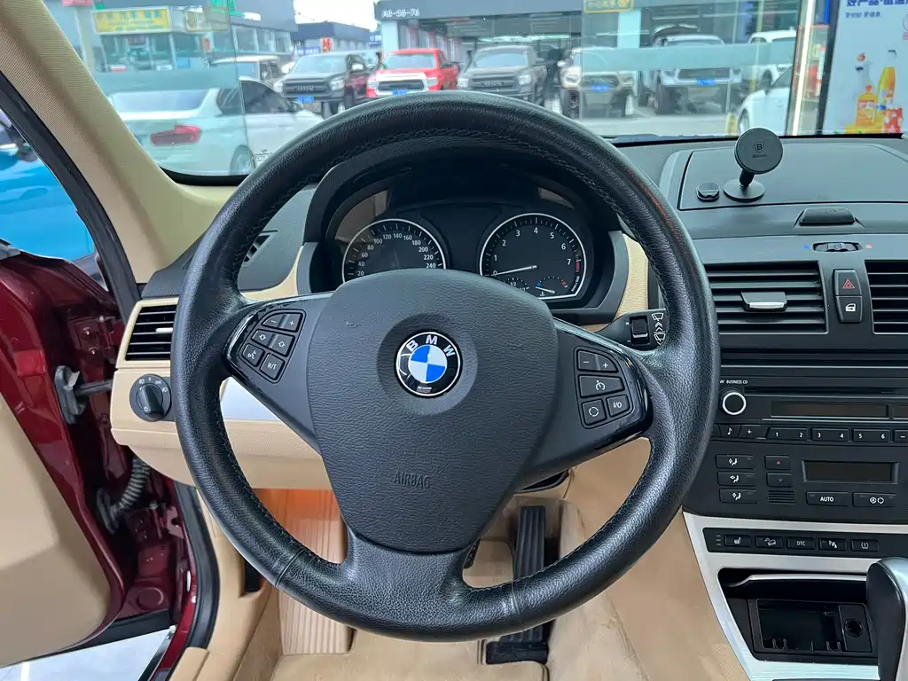 BMW X3 2010 — фото 10