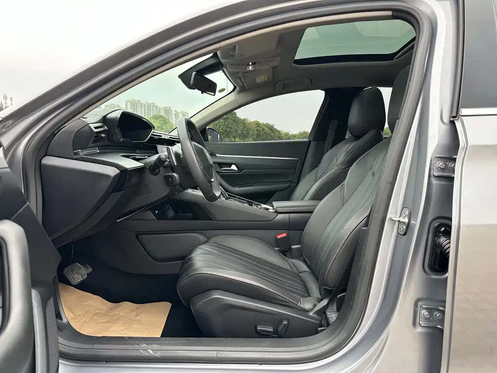 Peugeot 508 2021 — фото 18