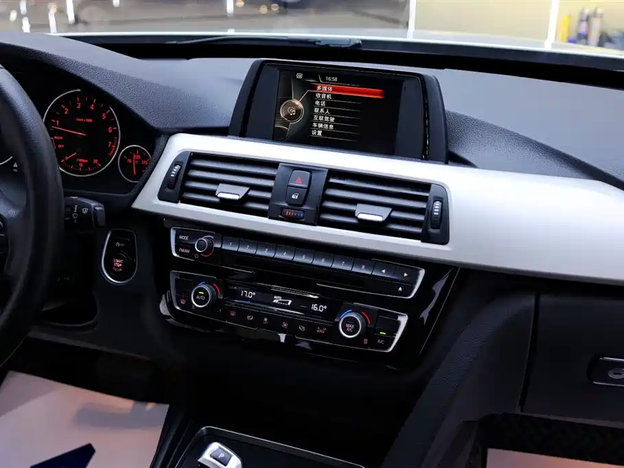 BMW 3 Series GT 2016 — фото 21