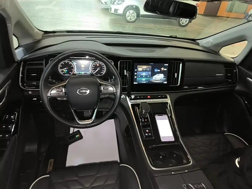 GAC Motor Trumpchi M8 2023 — фото 10