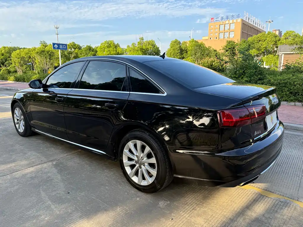 Audi A6L 2017 — фото 13