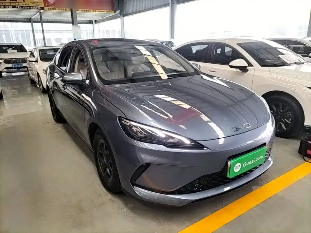 BYD Seal 05 DM-i 2025 — фото 22