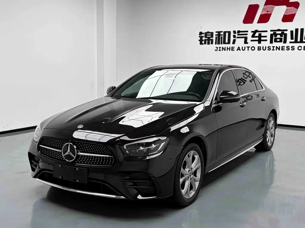 Mercedes-Benz E-Class 2022 — фото 1