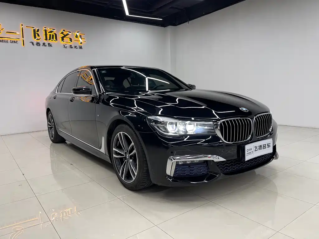 BMW 7 Series 2018 — фото 3