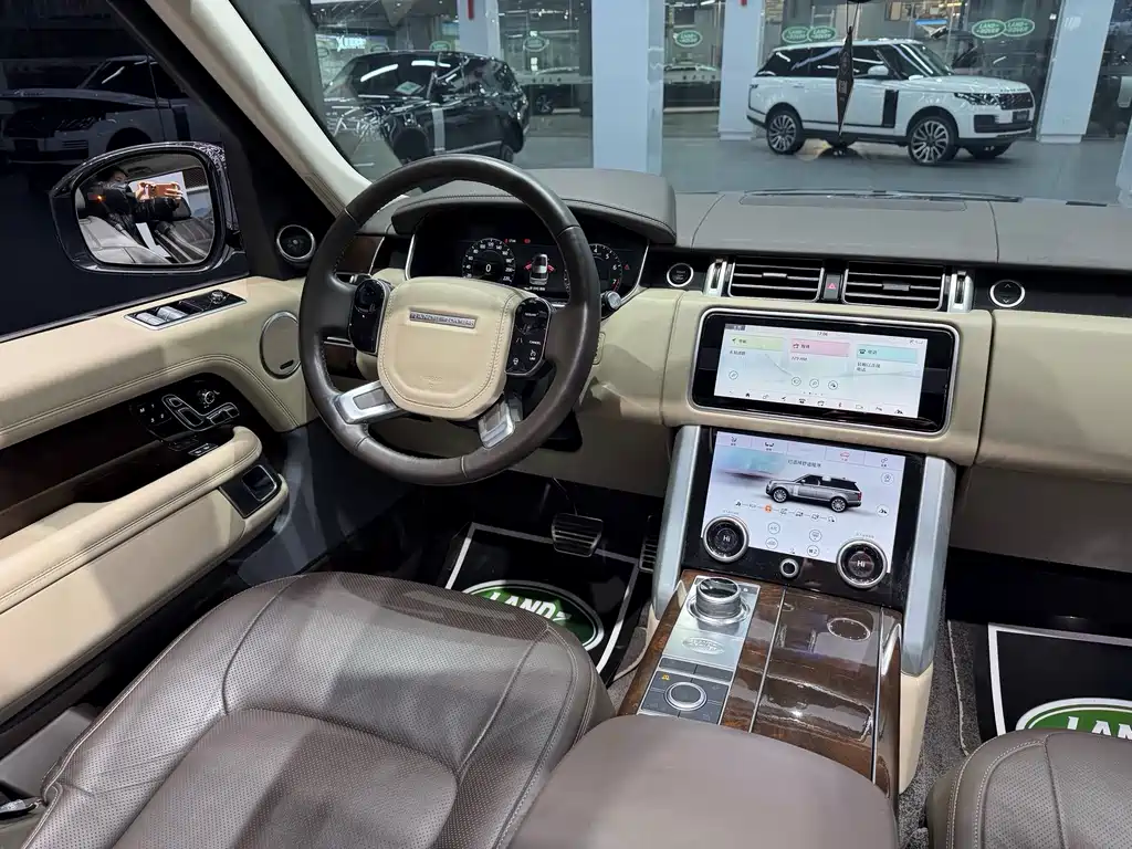 Land Rover Range Rover 2022 — фото 17