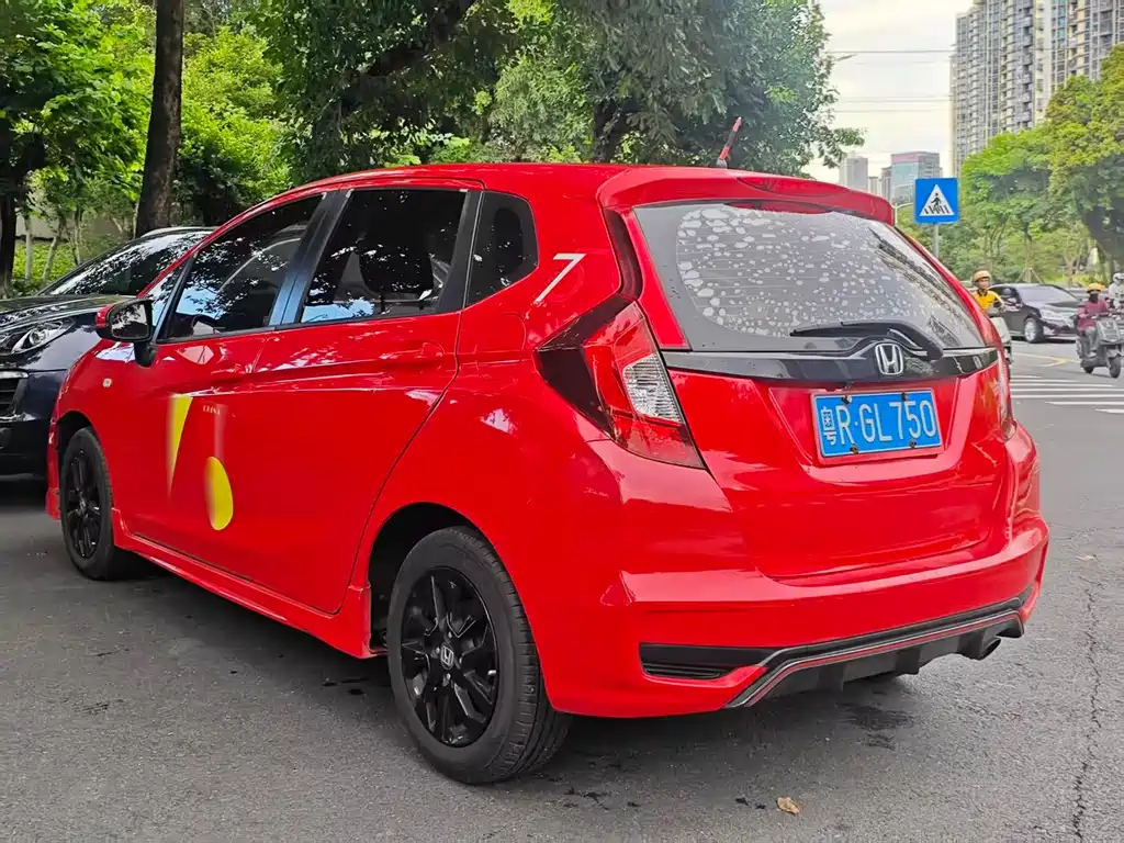 Honda Fit 2019 — фото 10