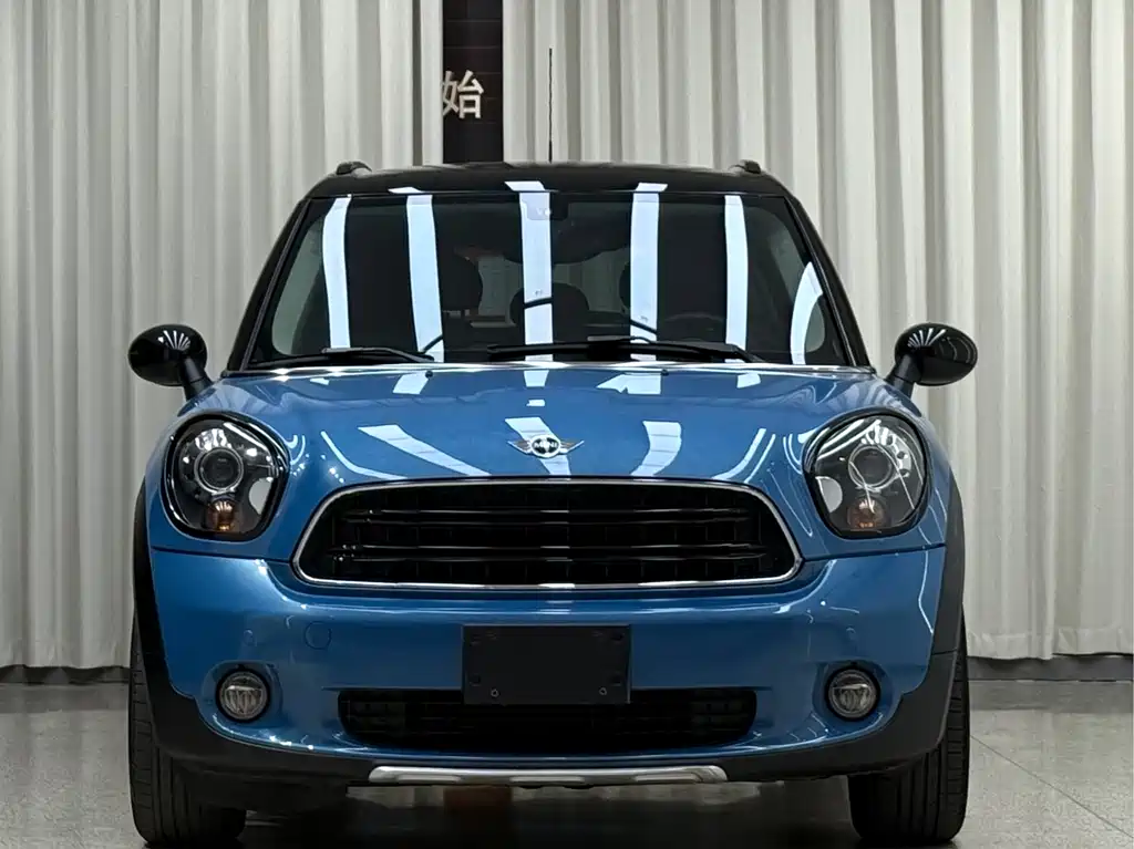 MINI Countryman 2016