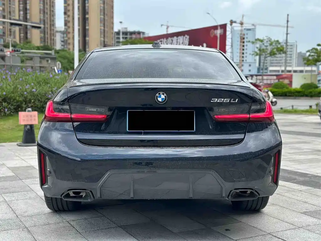 BMW 3 Series 2024